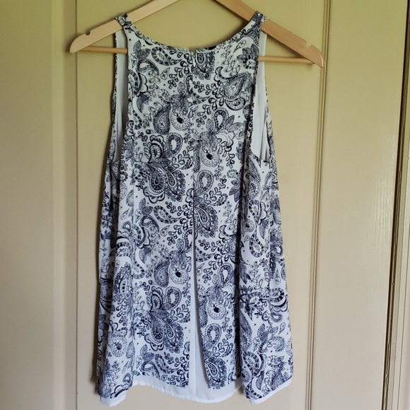 Paisley Tank - Picture 2 of 3